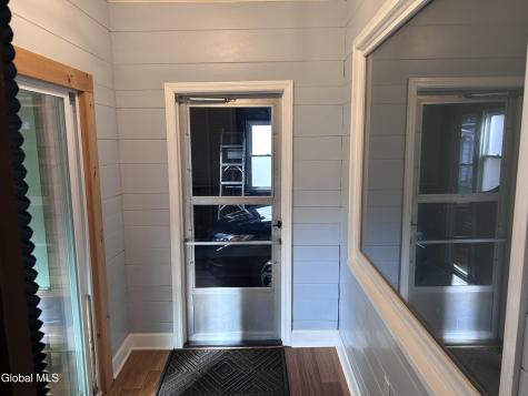 1737 Lexington Parkway Niskayuna NY 12309
