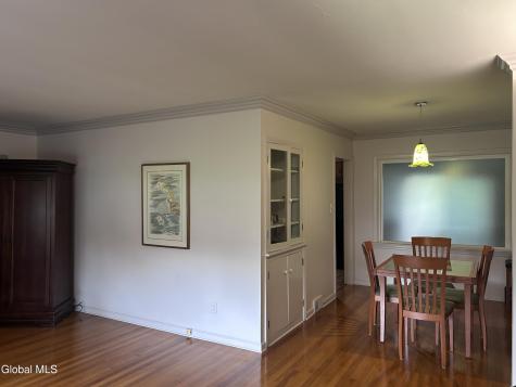 1737 Lexington Parkway Niskayuna NY 12309