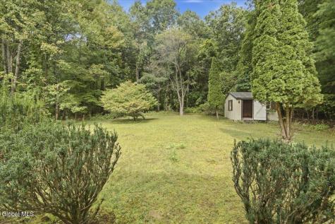20 Linden Court Clifton Park NY 12065