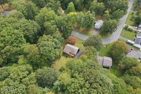 20 Linden Court Clifton Park NY 12065