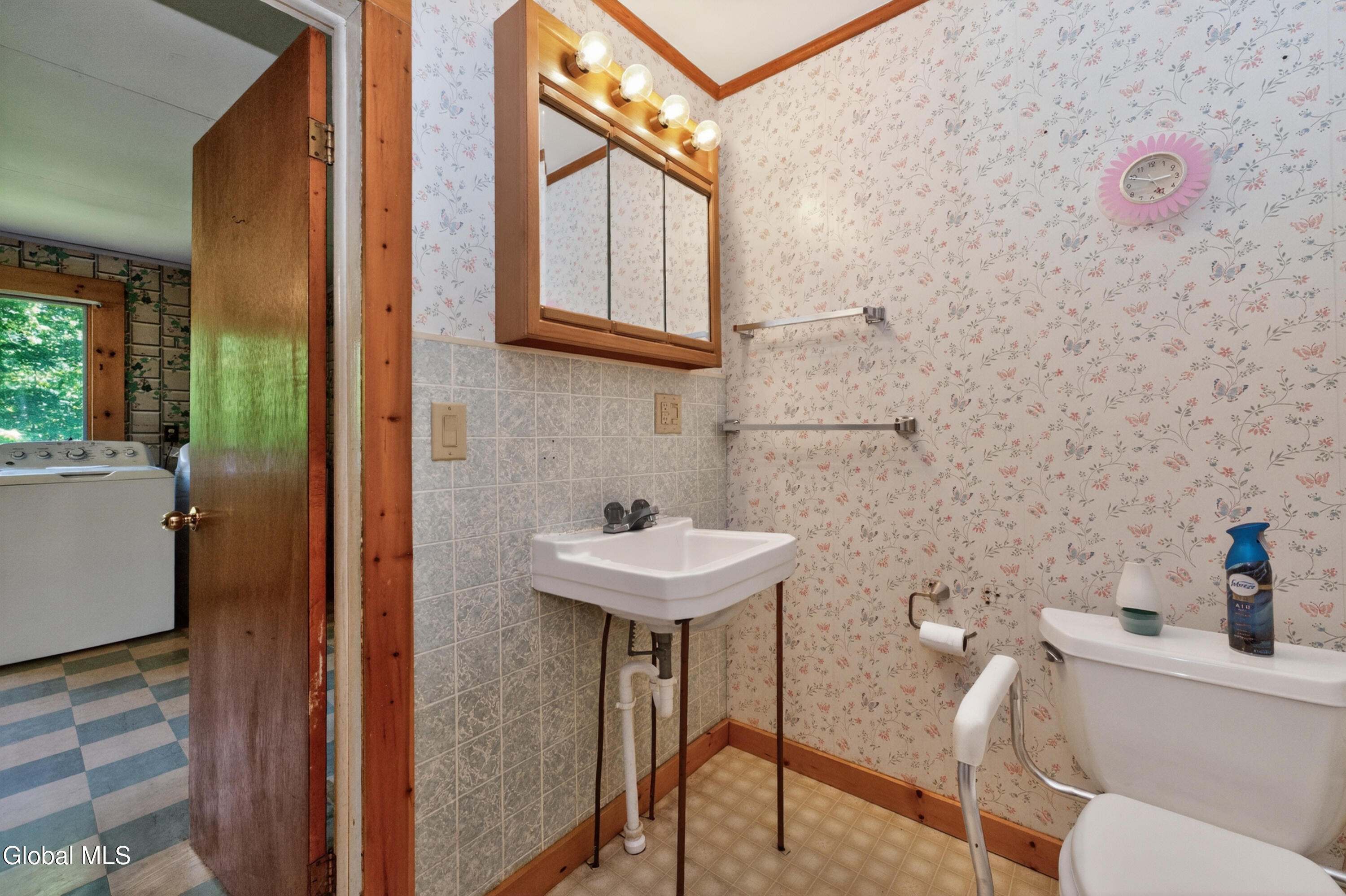 652 County Route 49 Cossayuna NY 12823