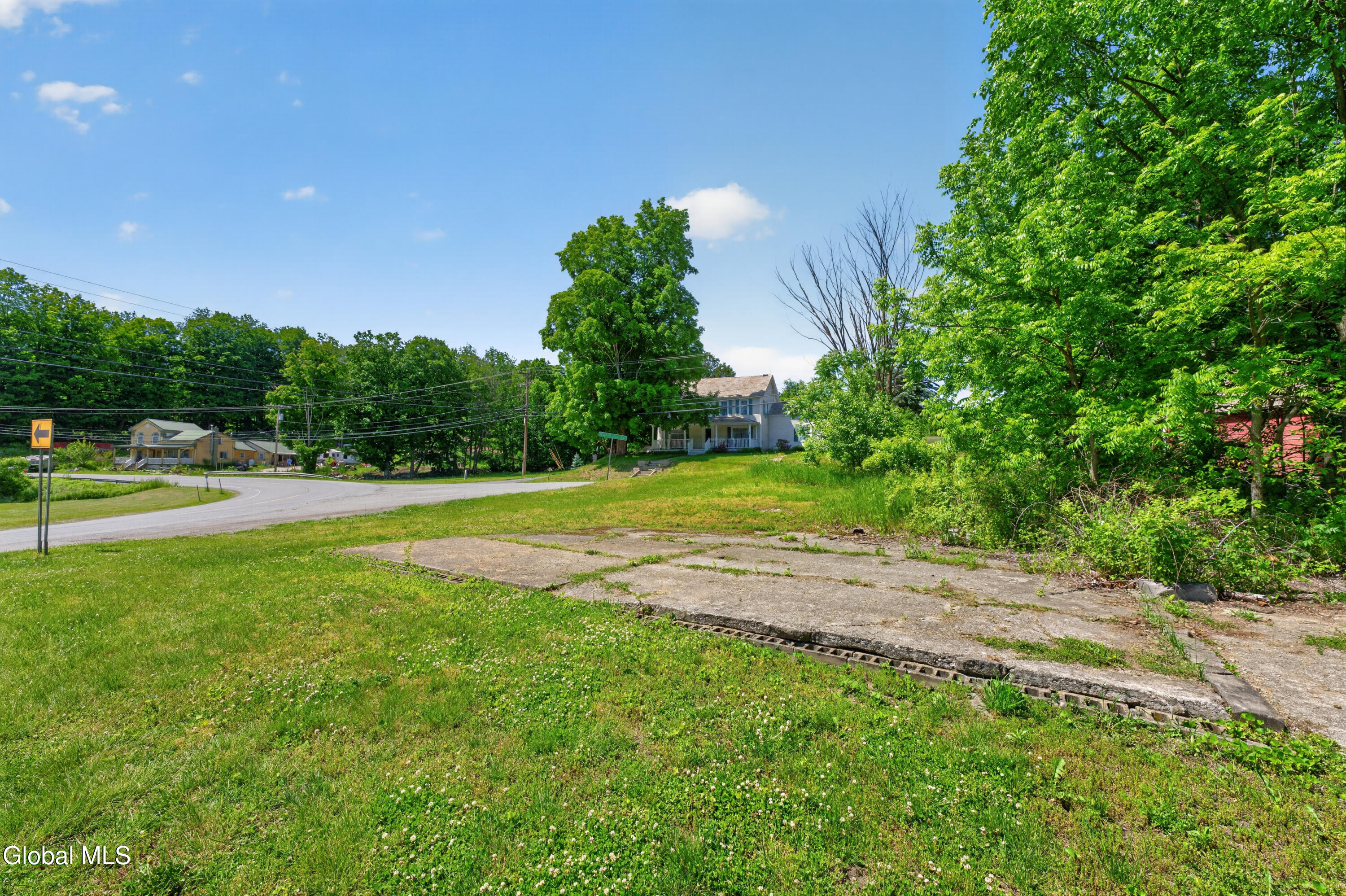 652 County Route 49 Cossayuna NY 12823