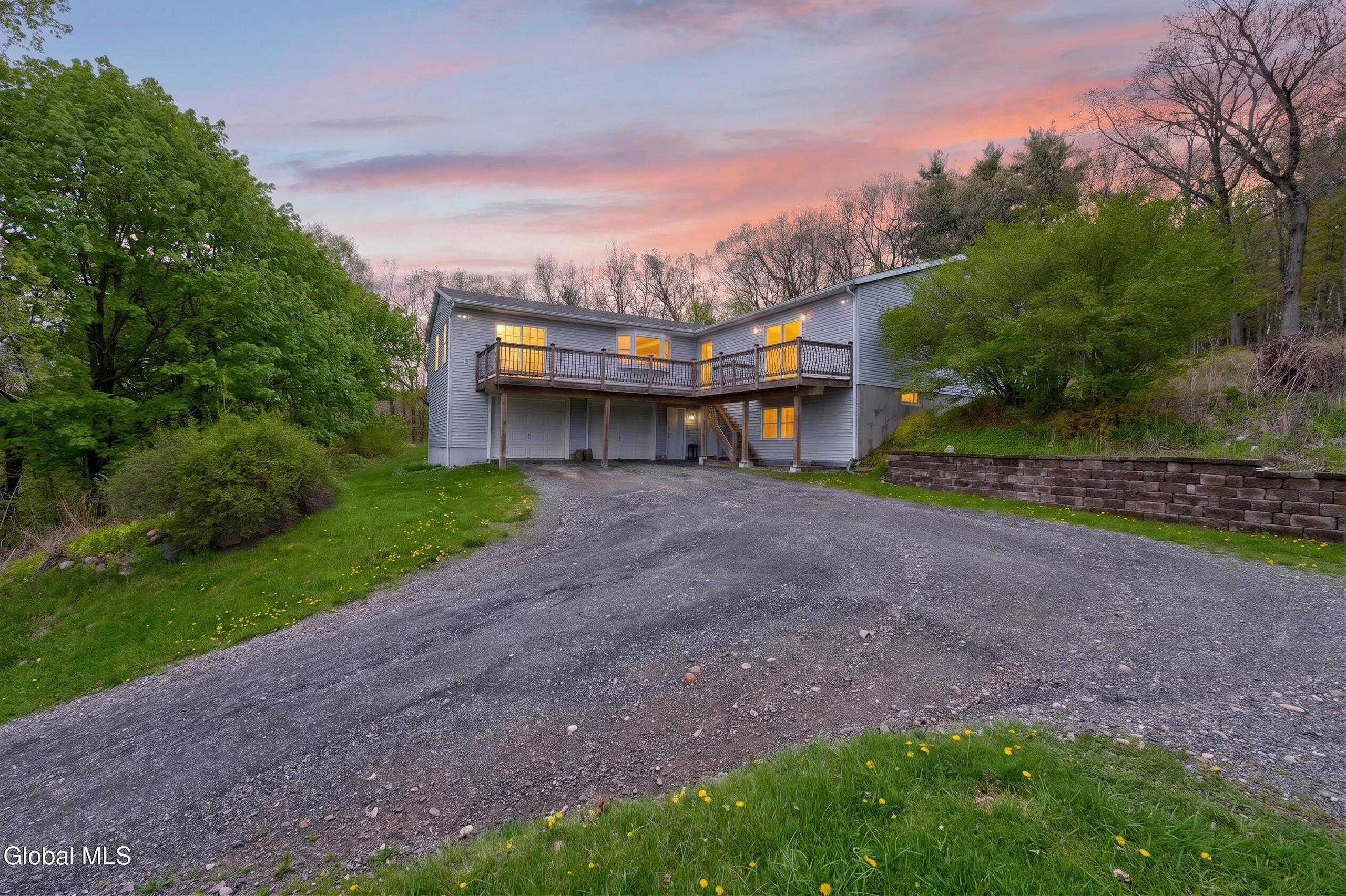 5 Mohameds Farm Way Wynantskill NY 12198