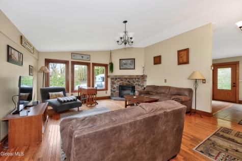 5 Mohameds Farm Way Wynantskill NY 12198