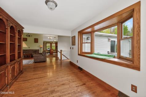 5 Mohameds Farm Way Wynantskill NY 12198