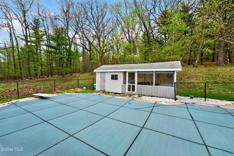 5 Mohameds Farm Way Wynantskill NY 12198