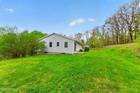 5 Mohameds Farm Way Wynantskill NY 12198