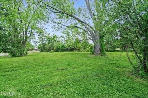 55 Van Dyke Road Delmar NY 12054