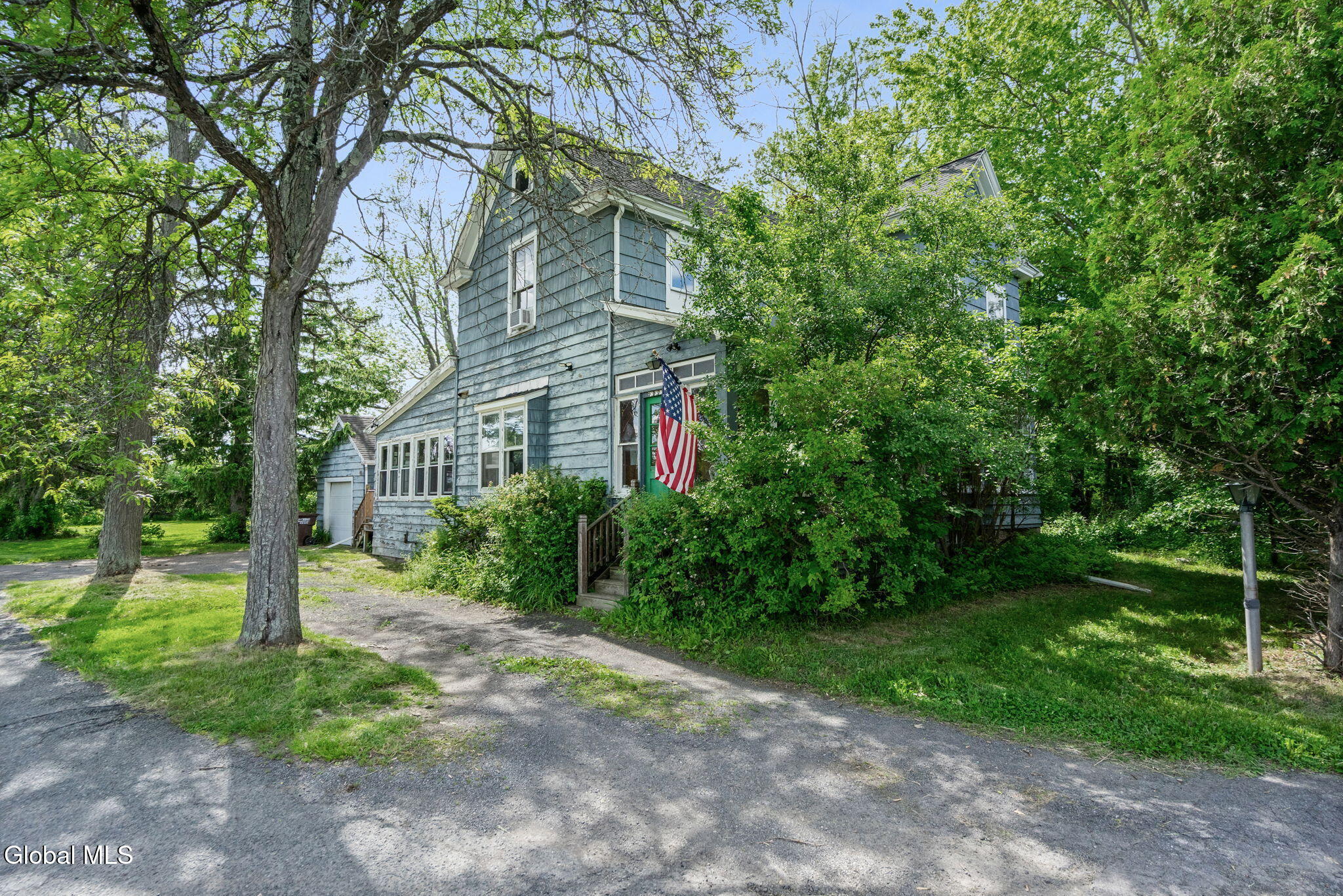 55 Van Dyke Road Delmar NY 12054