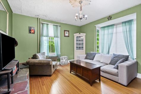 55 Van Dyke Road Delmar NY 12054