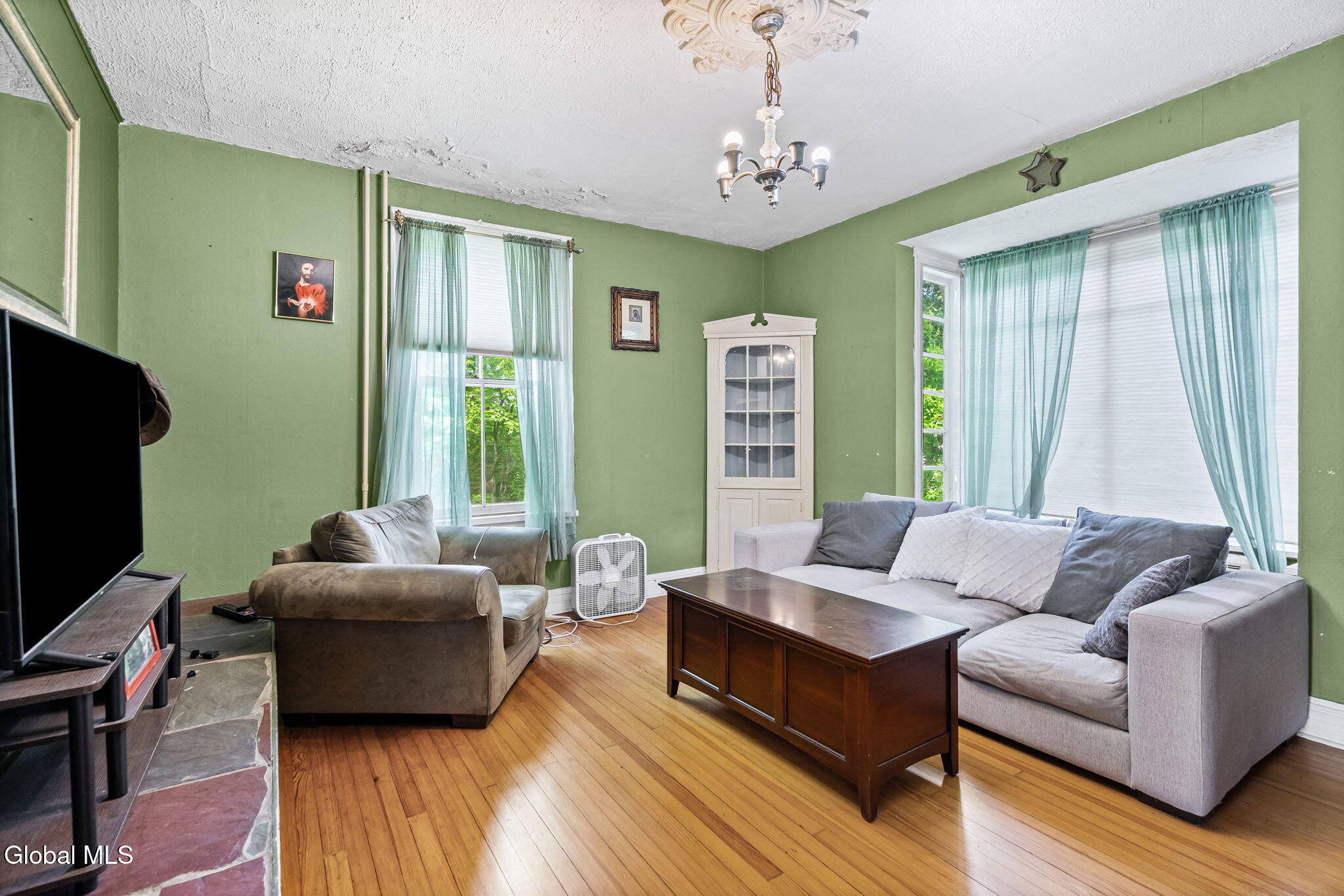 55 Van Dyke Road Delmar NY 12054