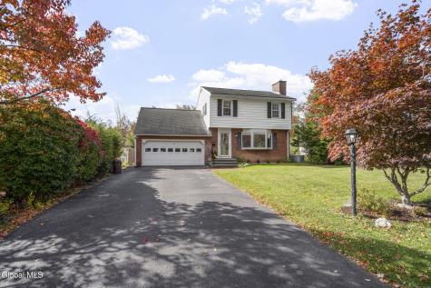 10 Norge Road Delmar NY 12054