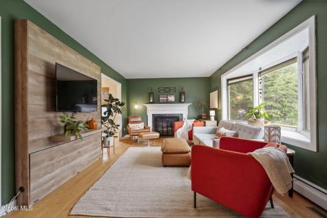 10 Norge Road Delmar NY 12054