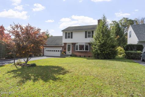 10 Norge Road Delmar NY 12054