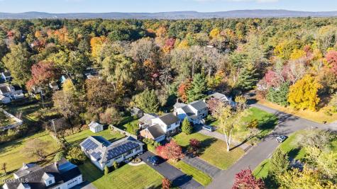 10 Norge Road Delmar NY 12054