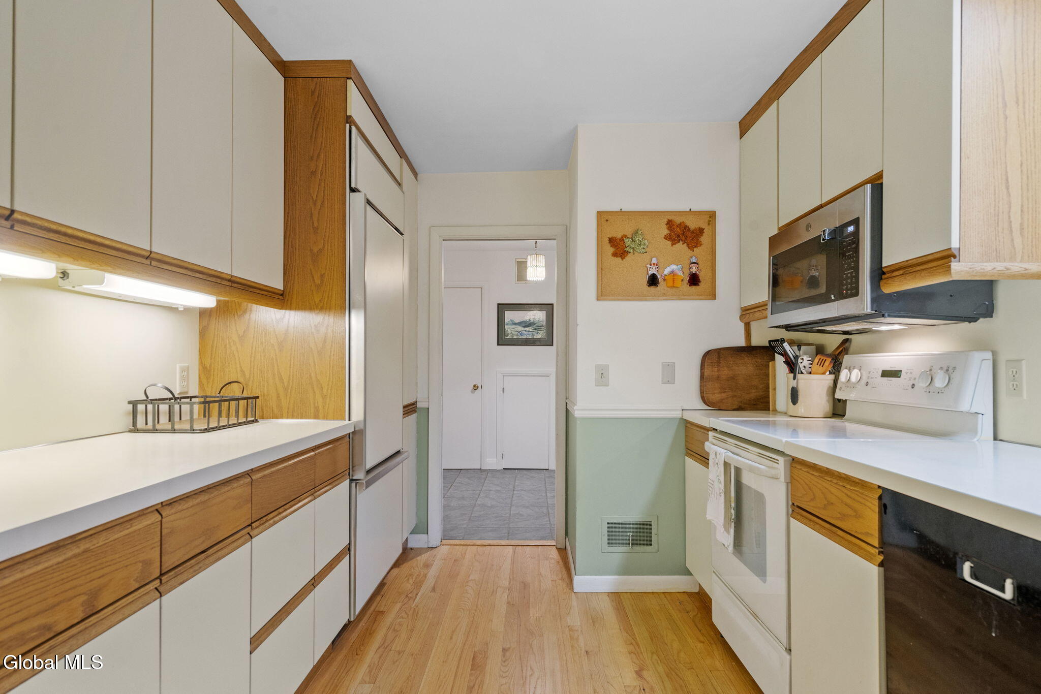 6 Arbor Dr / 591 Glen Street Glens Falls NY 12801