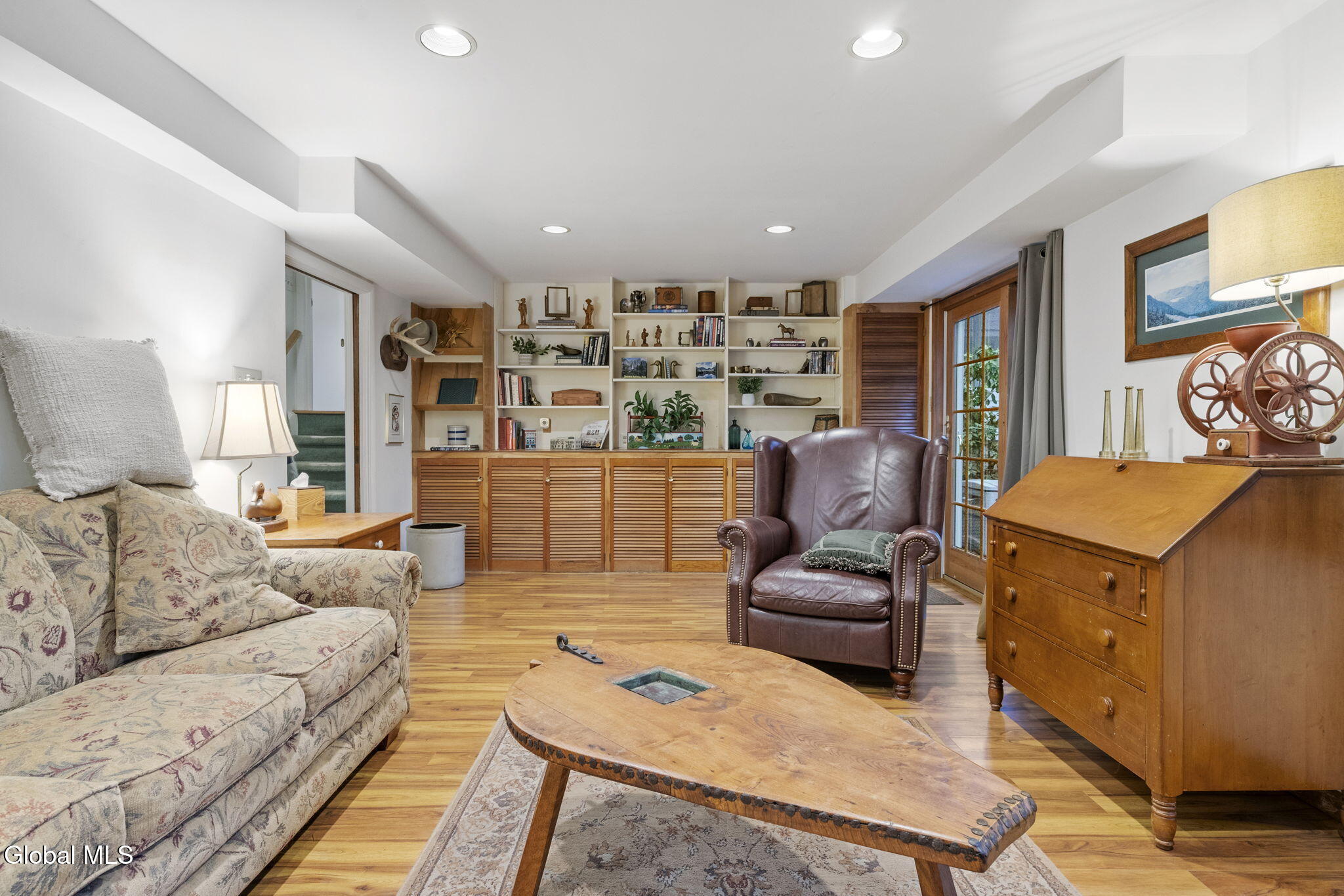 6 Arbor Dr / 591 Glen Street Glens Falls NY 12801