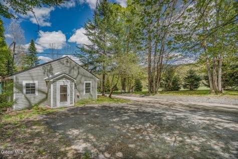 433 Blind Buck Road Salem NY 12865