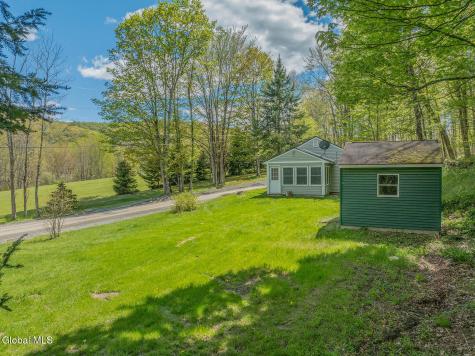 433 Blind Buck Road Salem NY 12865