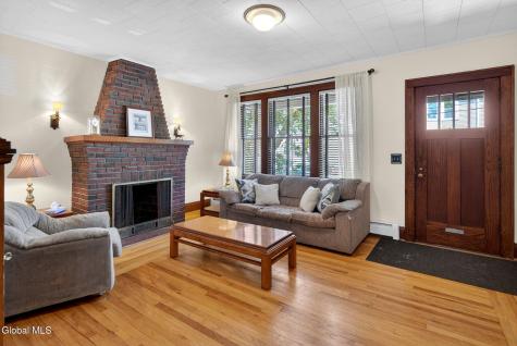 2203 15th Street Troy NY 12180