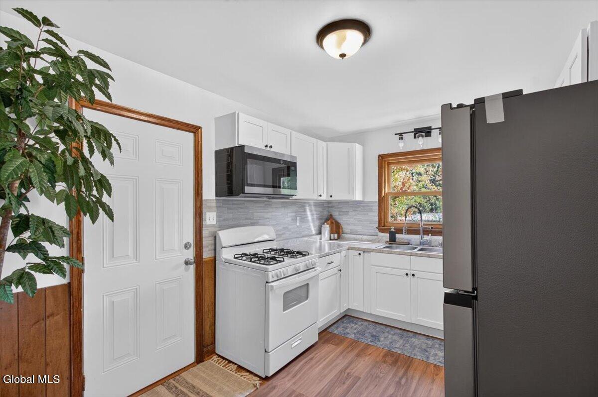 8 Alta Road Albany NY 12205