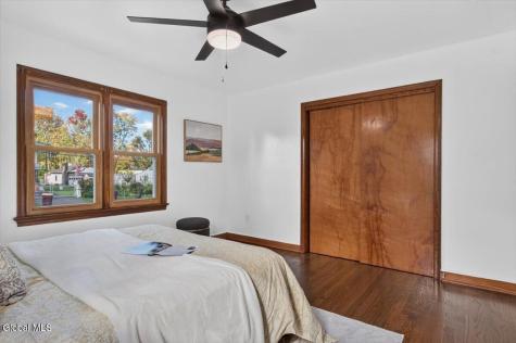 8 Alta Road Albany NY 12205