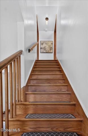 8 Alta Road Albany NY 12205