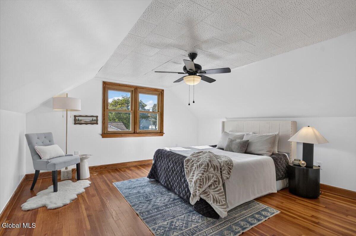8 Alta Road Albany NY 12205