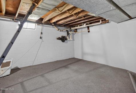 8 Alta Road Albany NY 12205