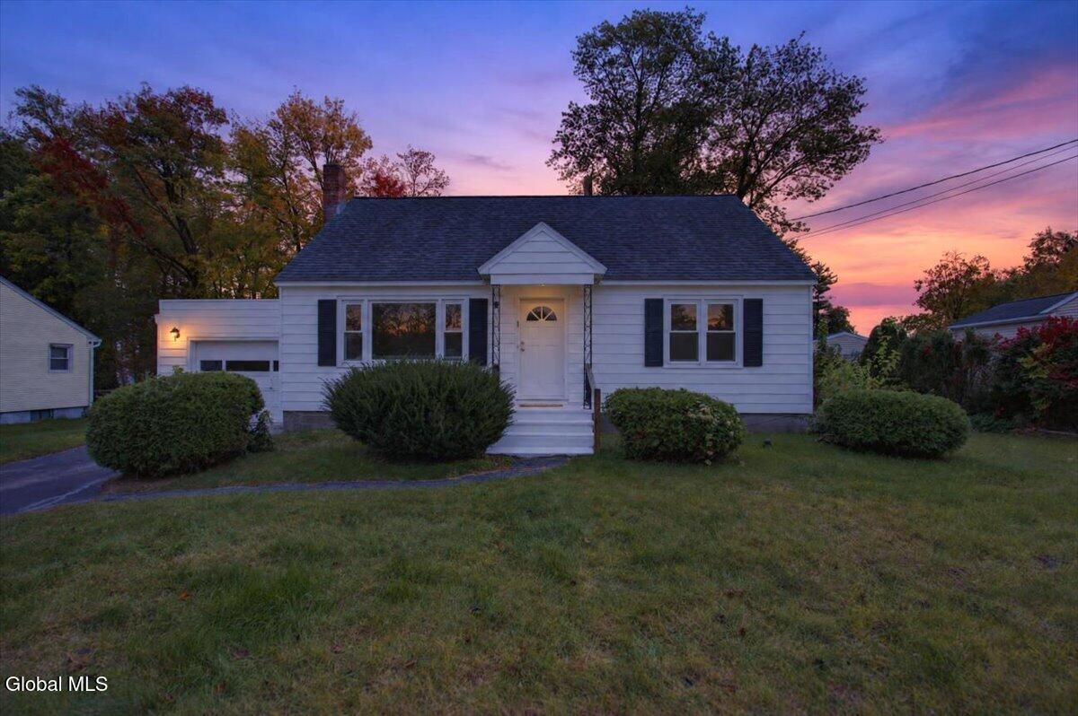 8 Alta Road Albany NY 12205