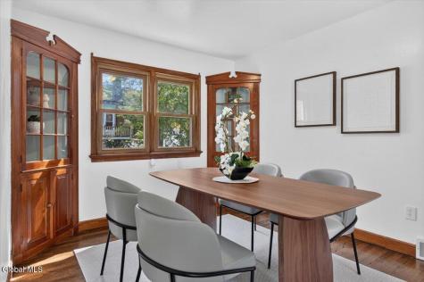 8 Alta Road Albany NY 12205