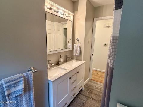 8 Birchwood Drive Clifton Park NY 12065