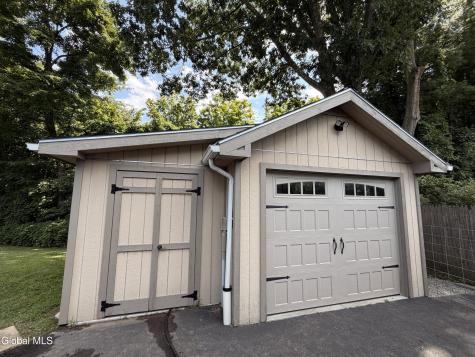 8 Birchwood Drive Clifton Park NY 12065