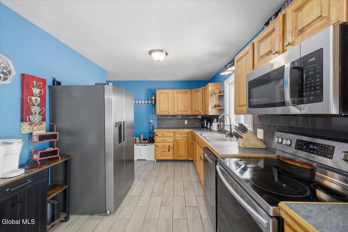 20 Campney Lane Fort Ann NY 12827