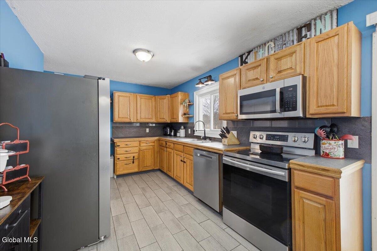 20 Campney Lane Fort Ann NY 12827