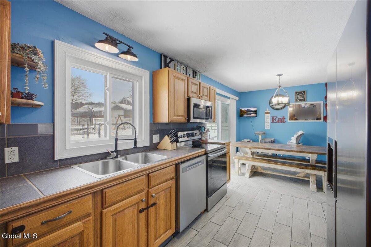 20 Campney Lane Fort Ann NY 12827