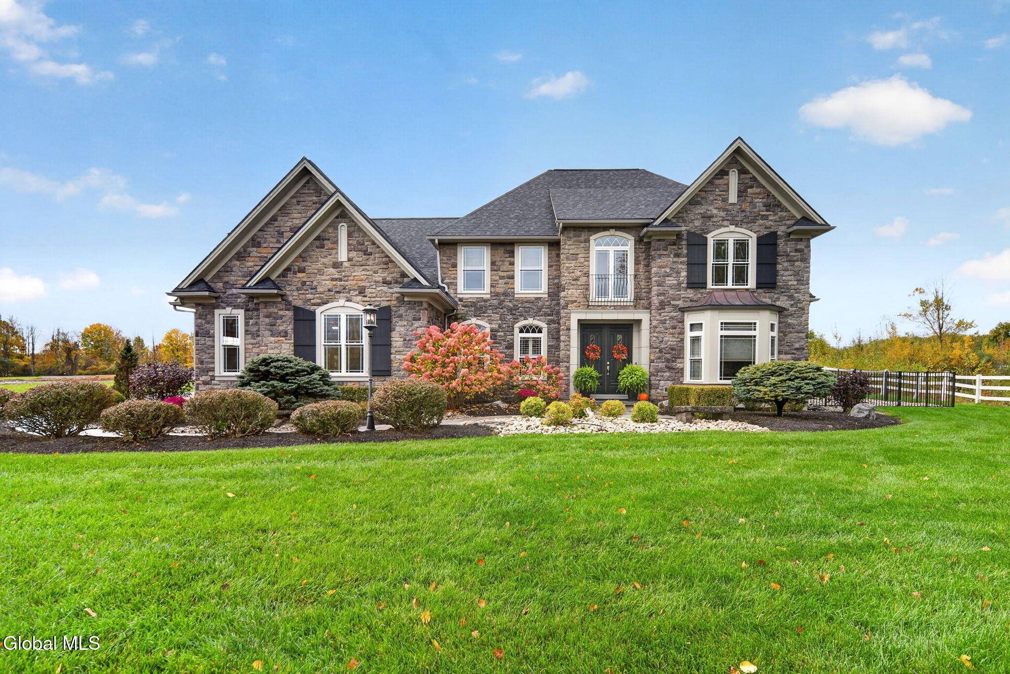 14 Avalon Way Altamont NY 12009