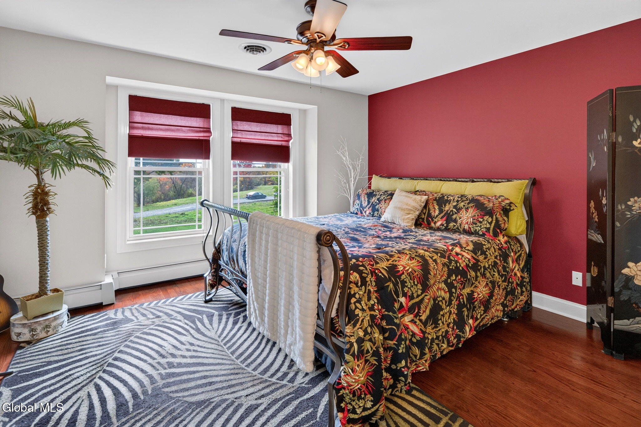 14 Avalon Way Altamont NY 12009