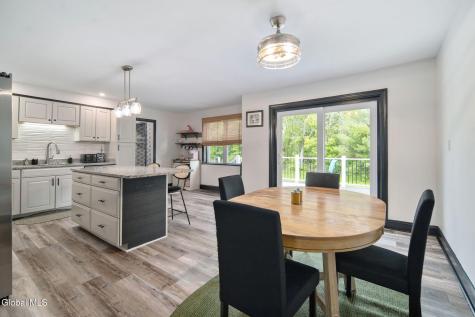 10 Ten Broeck Street Stillwater NY 12170