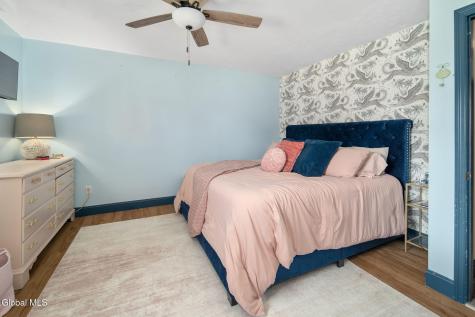 10 Ten Broeck Street Stillwater NY 12170