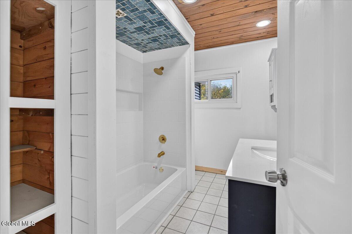 313 Humphrey Road Duanesburg NY 12056