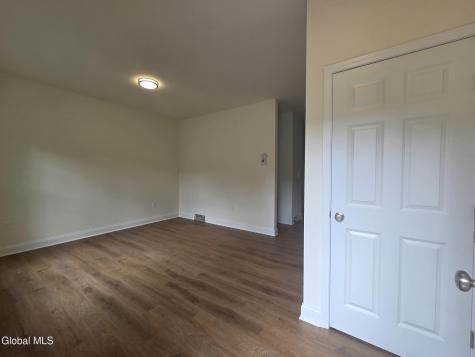 568 Nys 355 Cooper Hill Road Wynantskill NY 12198