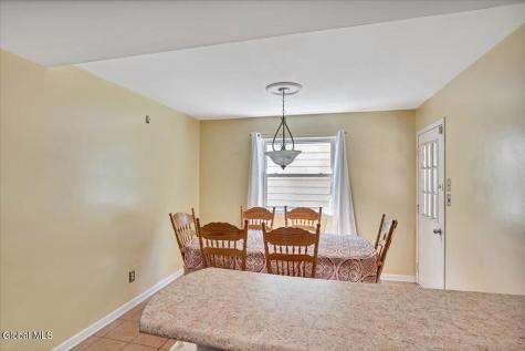 261 Donald Avenue Schenectady NY 12304