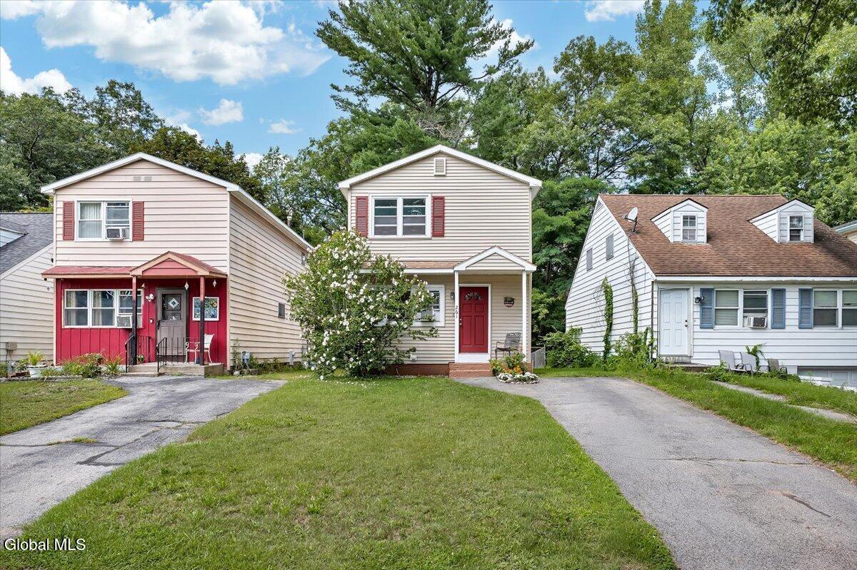 261 Donald Avenue Schenectady NY 12304