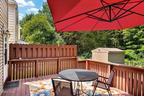 261 Donald Avenue Schenectady NY 12304