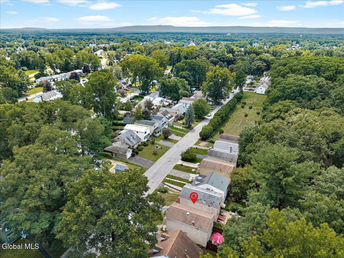261 Donald Avenue Schenectady NY 12304