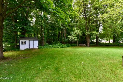 6 Gretel Terrace Ballston Lake NY 12065