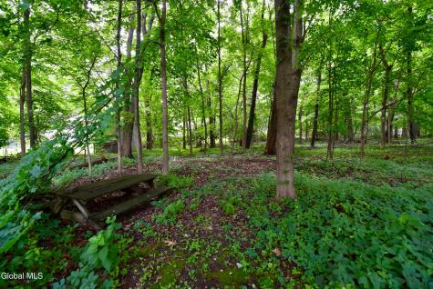 6 Gretel Terrace Ballston Lake NY 12065