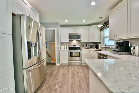 6 Gretel Terrace Ballston Lake NY 12065