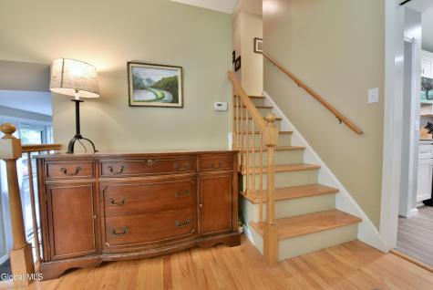 6 Gretel Terrace Ballston Lake NY 12065